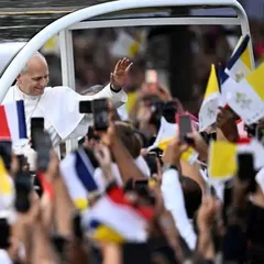Après le Succès Populaire de Sa Messe Géante à Paris, le Pape Léon XIV Poursuit Sa Visite à Lourdes