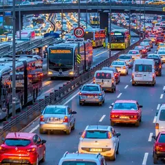 İstanbul'da Yarın Hangi Yollar Kapalı? 4 Ekim'de Bu Güzergahlara Dikkat!