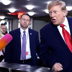 Trump Carga Contra la CNN Nada Más Llegar A la ONU: "No Deberías Estar Aquí"