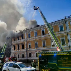 UN Ataque con Drones Rusos Contra la Academia de Ciencias de Kiev Deja al Menos una Mujer Muerta y Varios Heridos