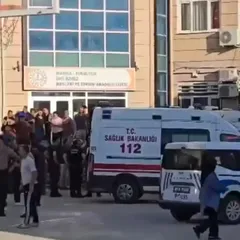 UN Estudiante Abre Fuego Frente A UN Instituto en Turquía y Hiere A 10 Alumnos, Dos de Ellos de Gravedad