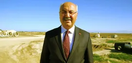 Adana Valisi Köşger, tarıma dayalı organize sanayi bölgesinde incelemelerde bulundu