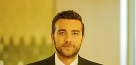 Akbank "Ödeme Tarihini Değiştirme" özelliğini hayata geçirdi