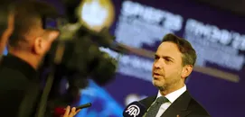 Bakan Bayraktar: "(İsrail'in İran'a saldırıları) Enerji sektörümüz oldukça güçlü ve dayanıklı durumda"