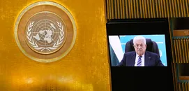 El Presidente Palestino, Abu Mazen, Ante la Asamblea General de la ONU: "No Abandonaremos Nuestra Patria. No Dejaremos Que Nadie Decida Nuestro Futuro"