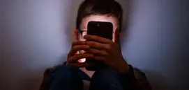 High Screen Usage in Children Linked to Poorer Outcomes, Major Study Suggests
