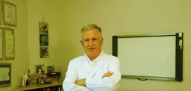 Kasıkta hissedilen şişlik ve ağrı kasık fıtığı belirtisi olabilir