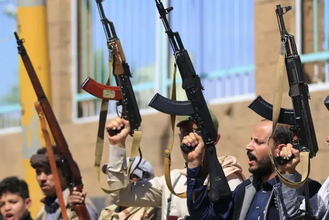 À Ryad, Élèves et Diplomates Appelés à Se Mettre à L’Abri, les Houthis Menacent les Sites Pétroliers