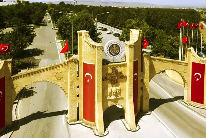 Atatürk Üniversitesinden 3 bin 697 öğrenci İŞKUR Gençlik Programı'ndan faydalanacak Atatürk Üniversitesinden 3 bin 697 öğrenci İŞKUR Gençlik Programı'ndan faydalanacak