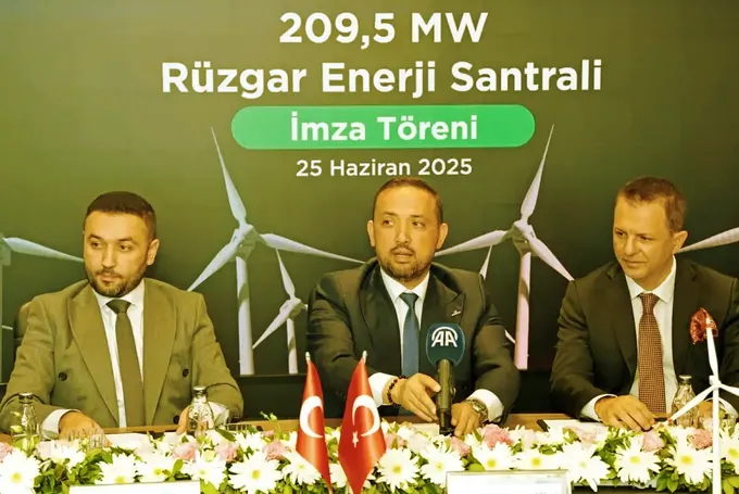 Efor Holding, 280 milyon dolarlık RES yatırımı için Nordex ile türbin anlaşması imzaladı Efor Holding, 280 milyon dolarlık RES yatırımı için Nordex ile türbin anlaşması imzaladı