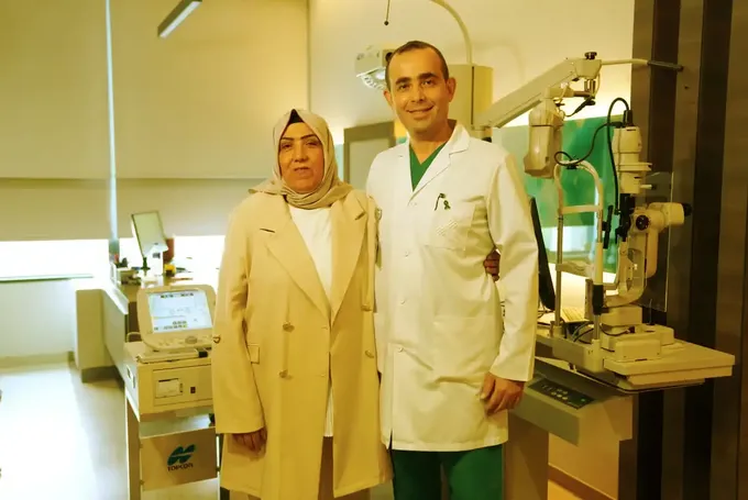 Görme kaybıyla 20 yıldır mücadele eden hasta Medipol'de sağlığına kavuştu Görme kaybıyla 20 yıldır mücadele eden hasta Medipol'de sağlığına kavuştu