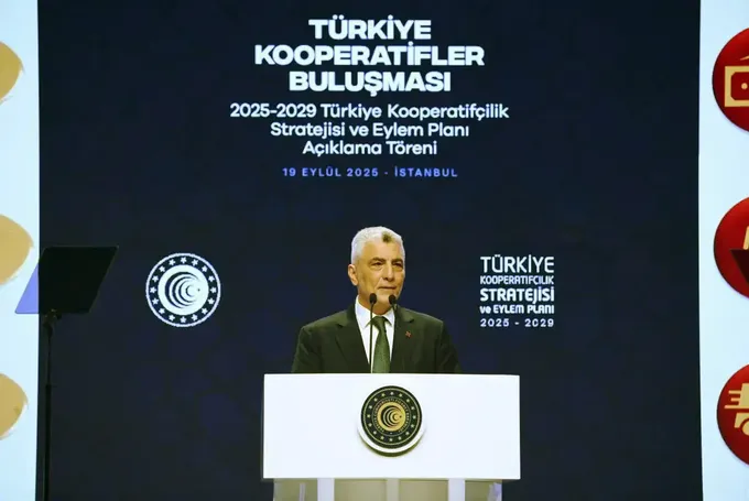 Ticaret Bakanı Bolat "Türkiye Kooperatifler Buluşması"nda konuştu: Ticaret Bakanı Bolat "Türkiye Kooperatifler Buluşması"nda konuştu: