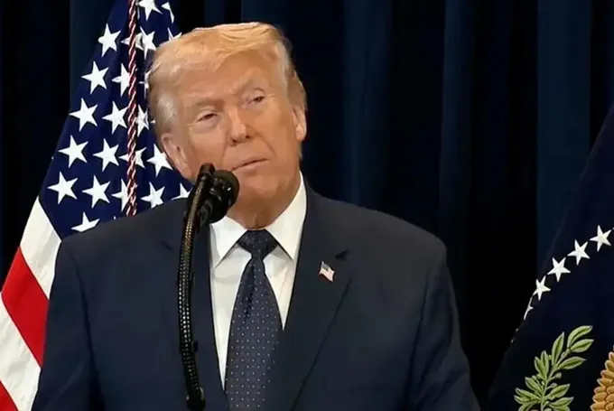 Trump Önce Adını Değiştirdi, Şimdi Kullananları Hedef Aldı