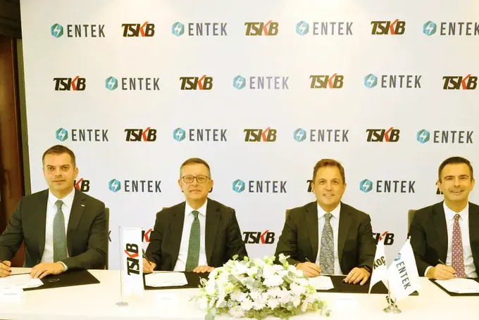 TSKB ve Entek Elektrik'ten 40 milyon dolarlık kredi anlaşması TSKB ve Entek Elektrik'ten 40 milyon dolarlık kredi anlaşması