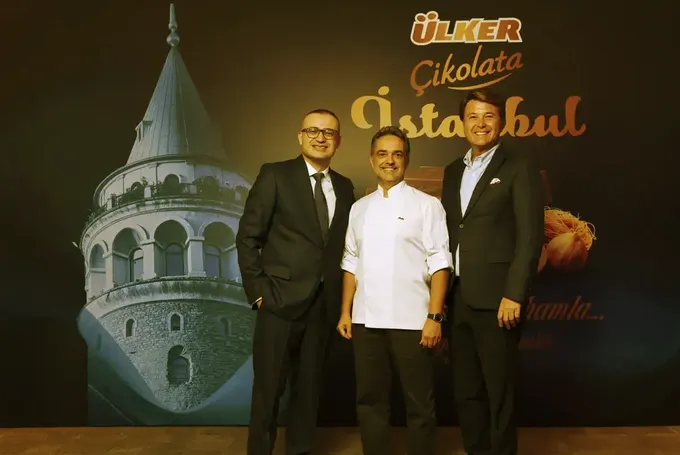 Ülker, yenilikçi ürünü "Ülker Çikolata İstanbul"u tanıttı Ülker, yenilikçi ürünü "Ülker Çikolata İstanbul"u tanıttı